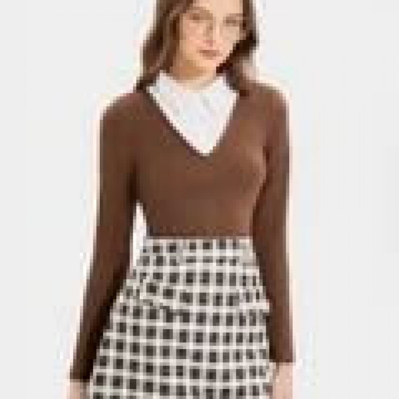 Áo thun dệt kim tay dài form ôm cổ sơ mi