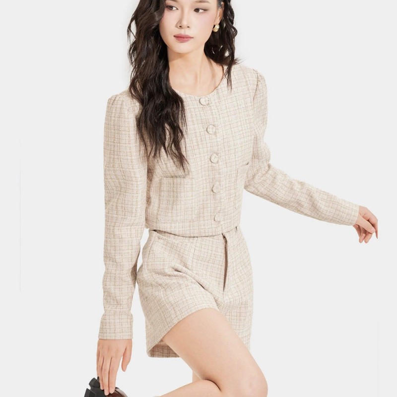 Áo khoác vải tweed cổ tròn cài nút bọc